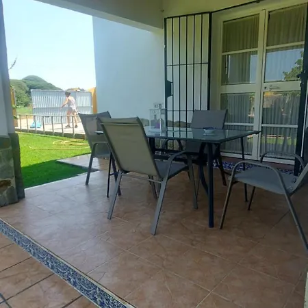 La Huerta Con Piscina Y Wifi Holiday home Conil De La Frontera