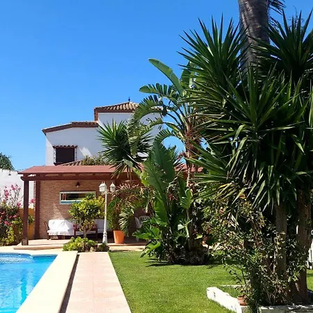 Holiday home La Huerta Con Piscina Y Wifi Conil De La Frontera